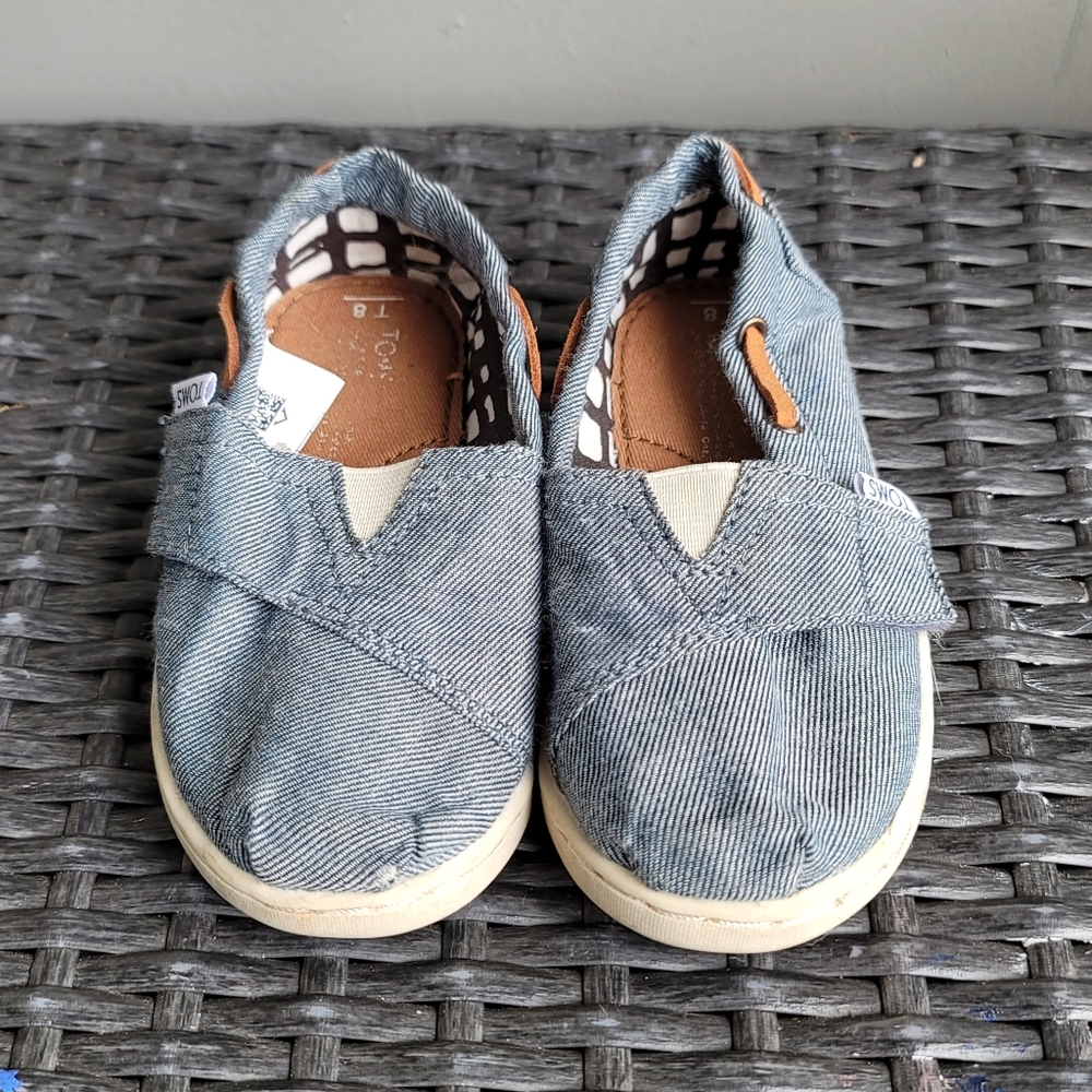 Toms Deck Shoes Blue Denim Nautical Boat Loafer Moccasins Size 8 - Picture 2 of 8